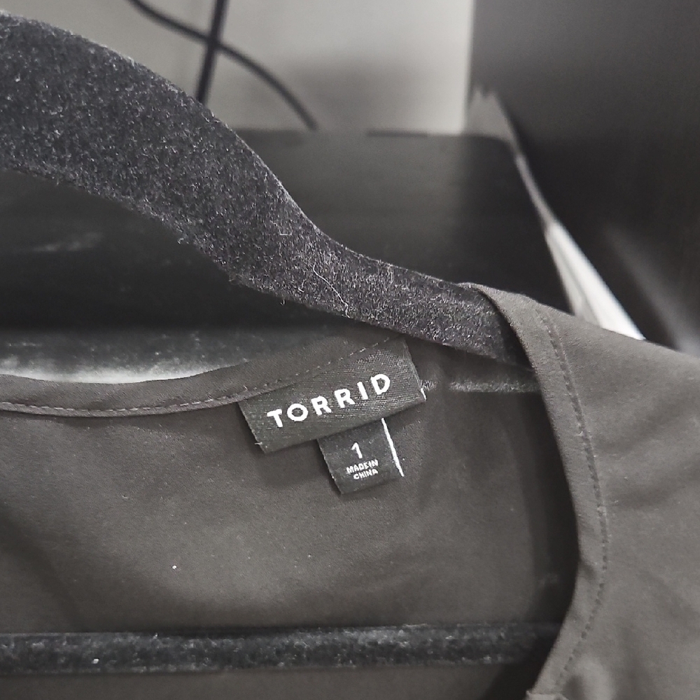 Torrid Black Elegant Top - Picture 2 of 6